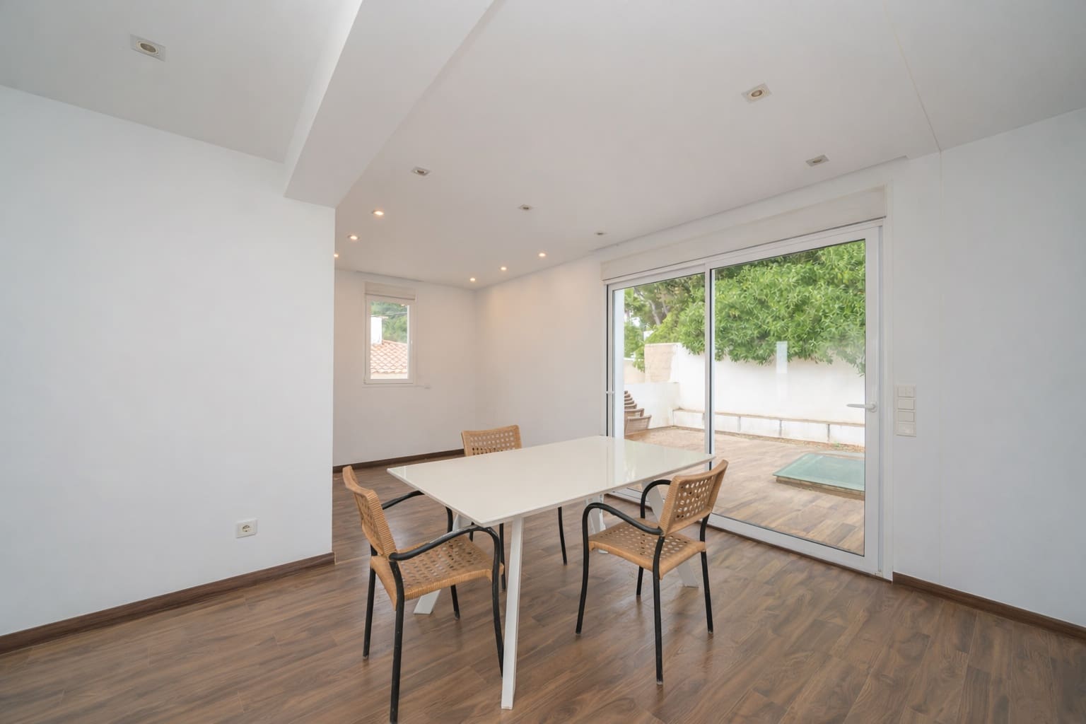 2 soveværelse Villa til salg i Teulada - € 682.000 (Ref: 9614716)