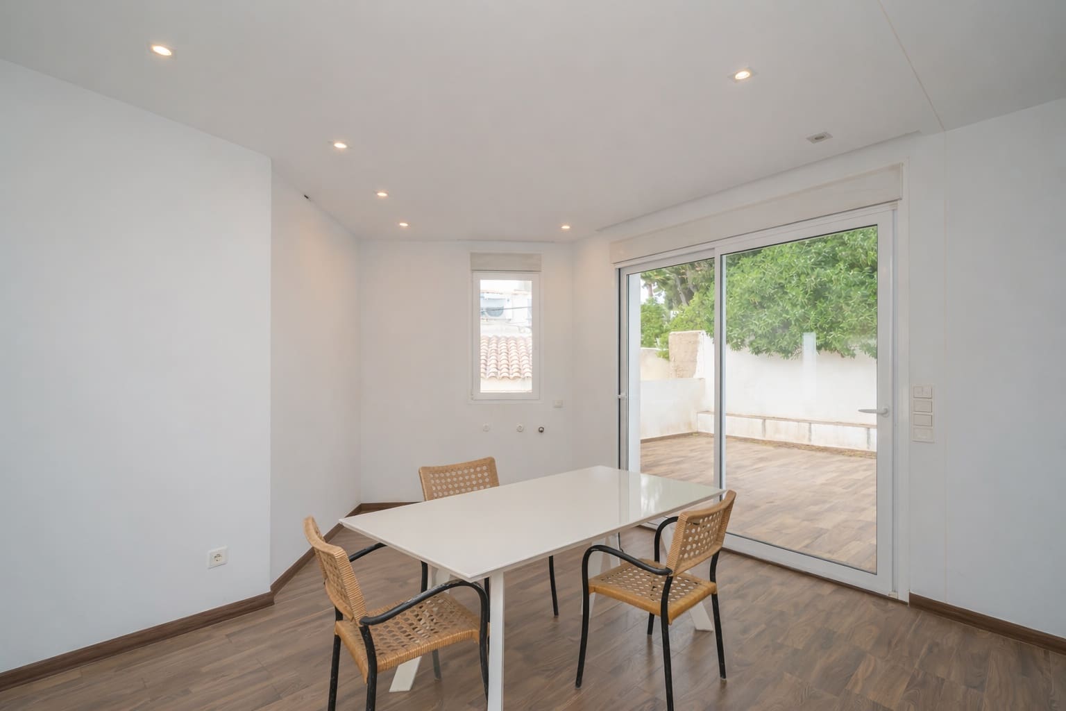 2 soveværelse Villa til salg i Teulada - € 682.000 (Ref: 9614716)