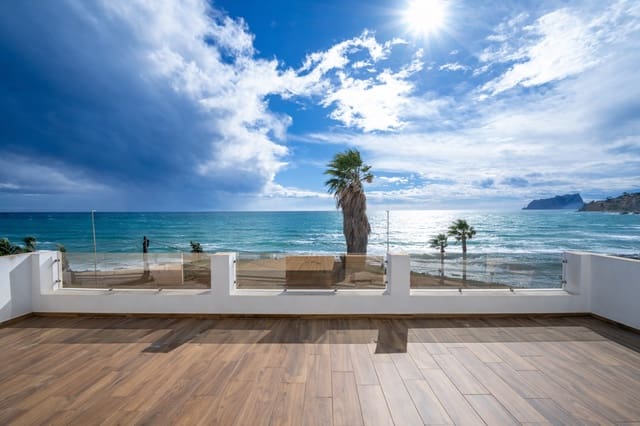 2 soveværelse Villa til salg i Teulada Pueblo, Teulada-Moraira - € 682.000 (Ref: 9614716)