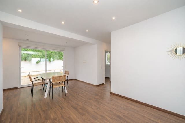 2 soveværelse Villa til salg i Teulada Pueblo, Teulada-Moraira - € 682.000 (Ref: 9614716)