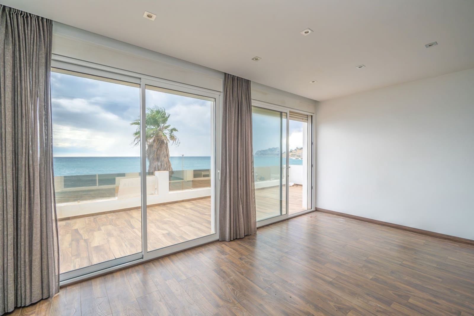 2 soveværelse Villa til salg i Teulada - € 682.000 (Ref: 9614716)