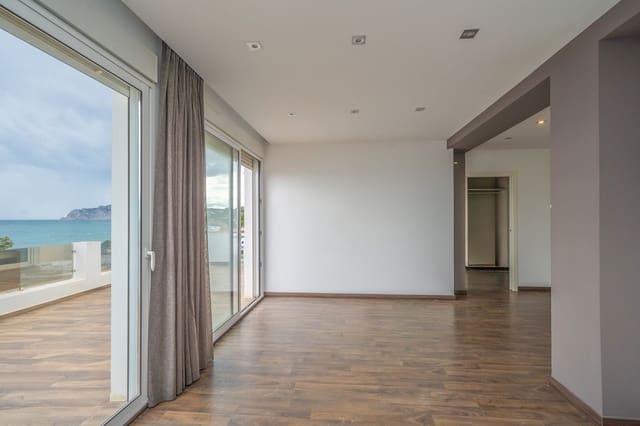 2 soveværelse Villa til salg i Teulada Pueblo, Teulada-Moraira - € 682.000 (Ref: 9614716)