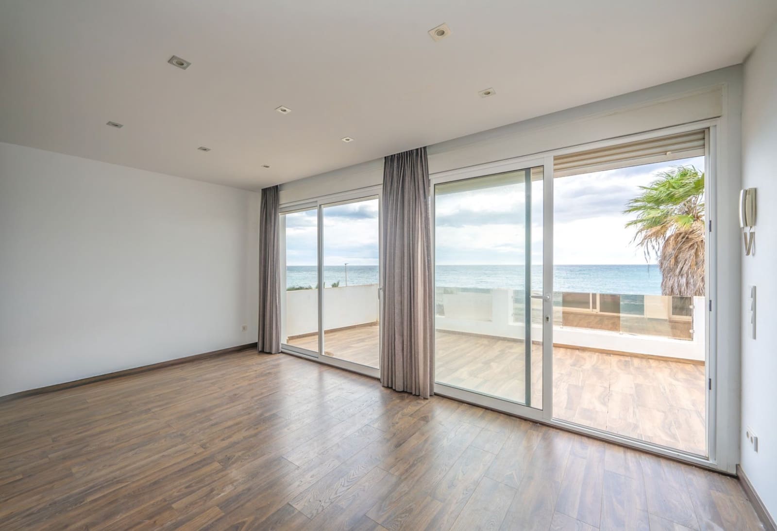 2 soveværelse Villa til salg i Teulada - € 682.000 (Ref: 9614716)