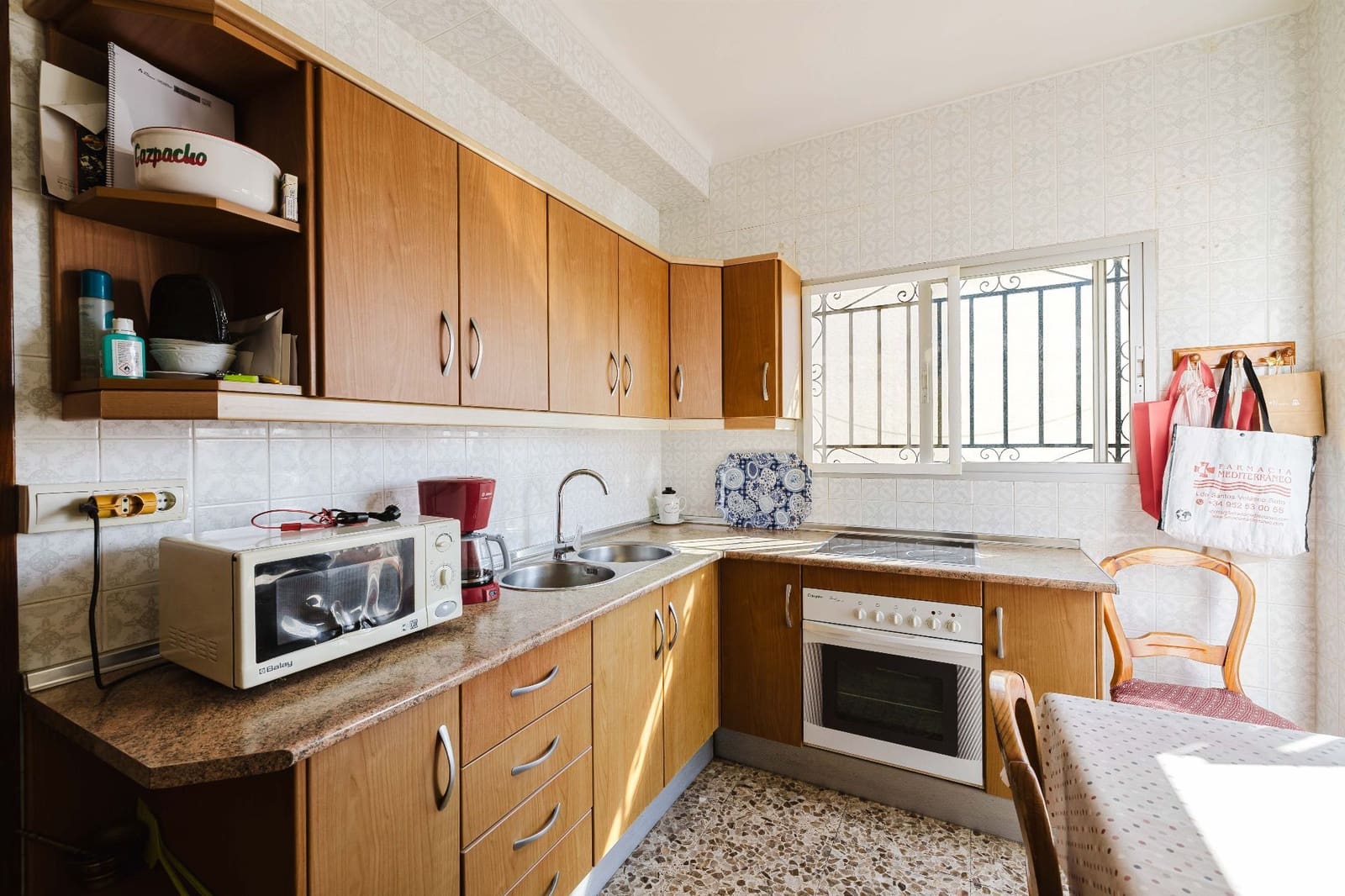 3 bedroom Villa for sale in Torrox with garage - € 720,000 (Ref: 9614717)