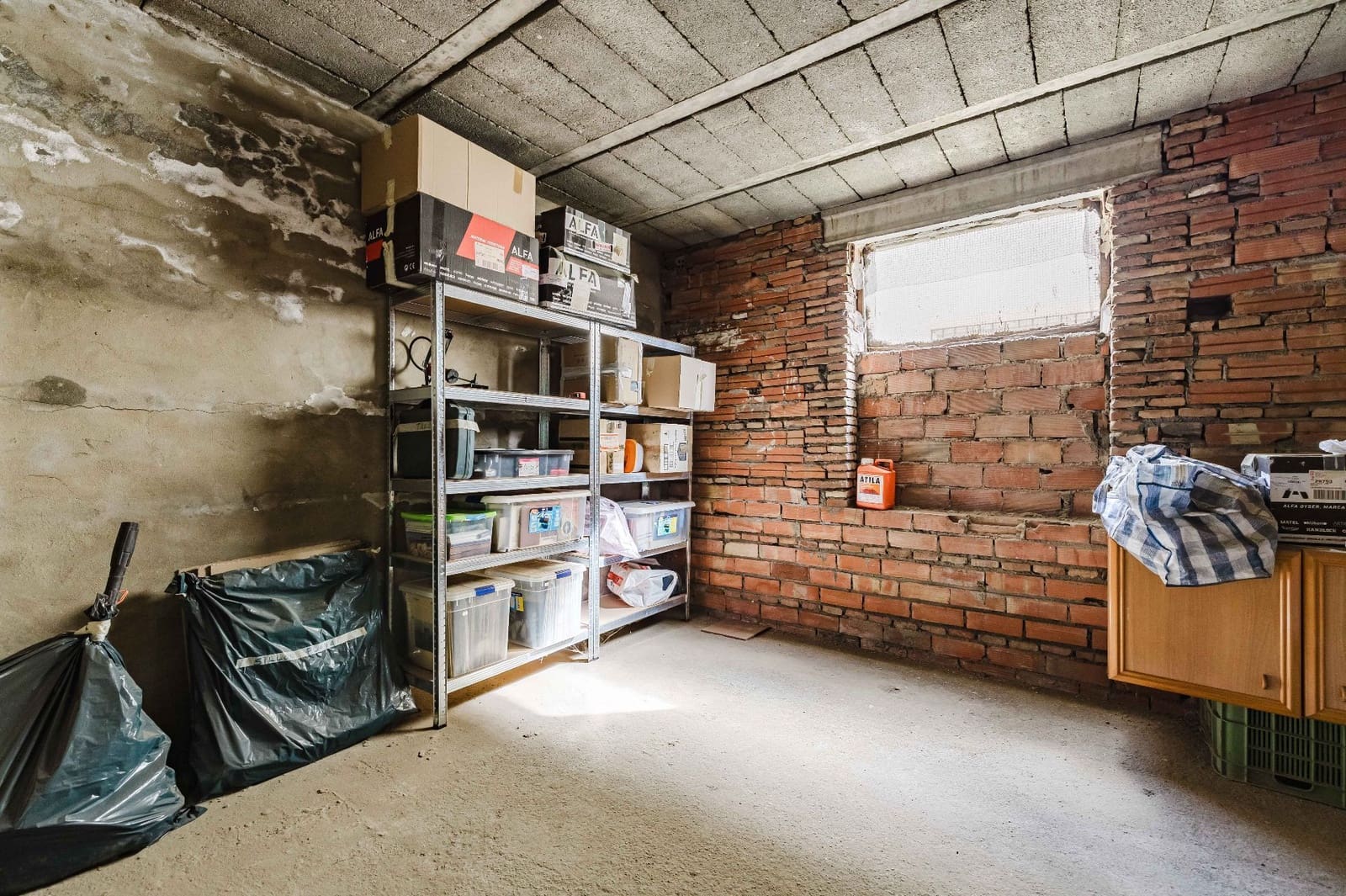 3 bedroom Villa for sale in Torrox with garage - € 720,000 (Ref: 9614717)