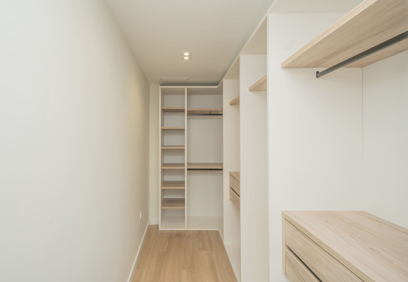 Apartamento de 3 habitaciones en Alicante / Alacant ciudad en venta - 460.000 € (Ref: 9618931)