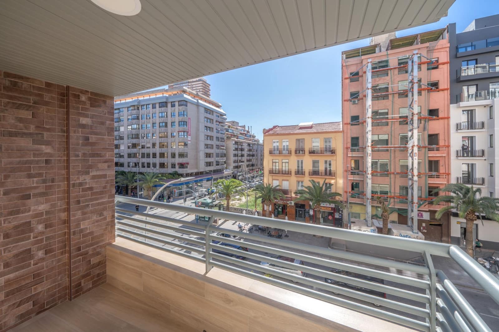 Apartamento de 3 habitaciones en Alicante / Alacant ciudad en venta - 460.000 € (Ref: 9618931)