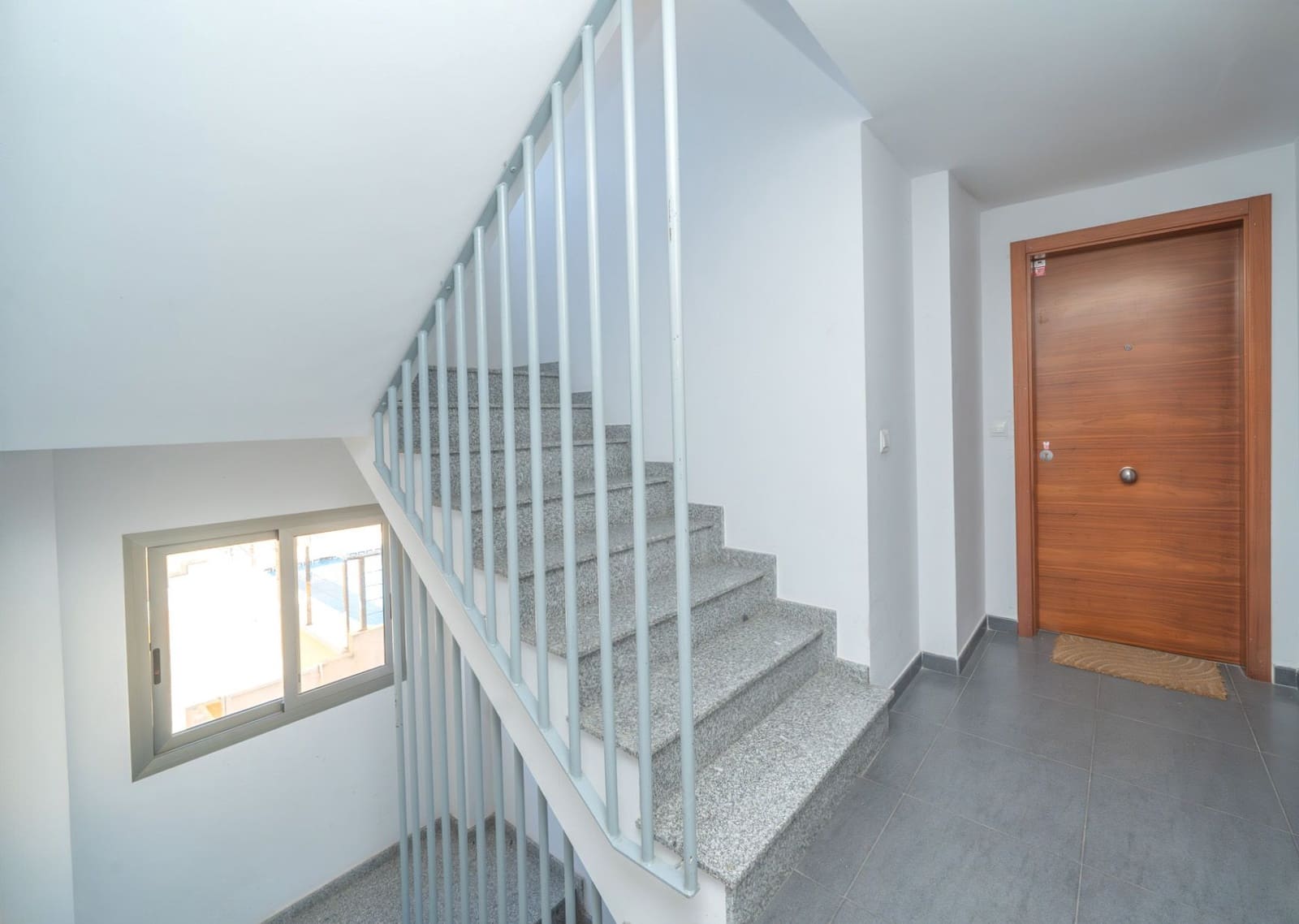 Apartamento de 1 habitación en Alicante / Alacant ciudad en venta con piscina - 176.000 € (Ref: 9618933)