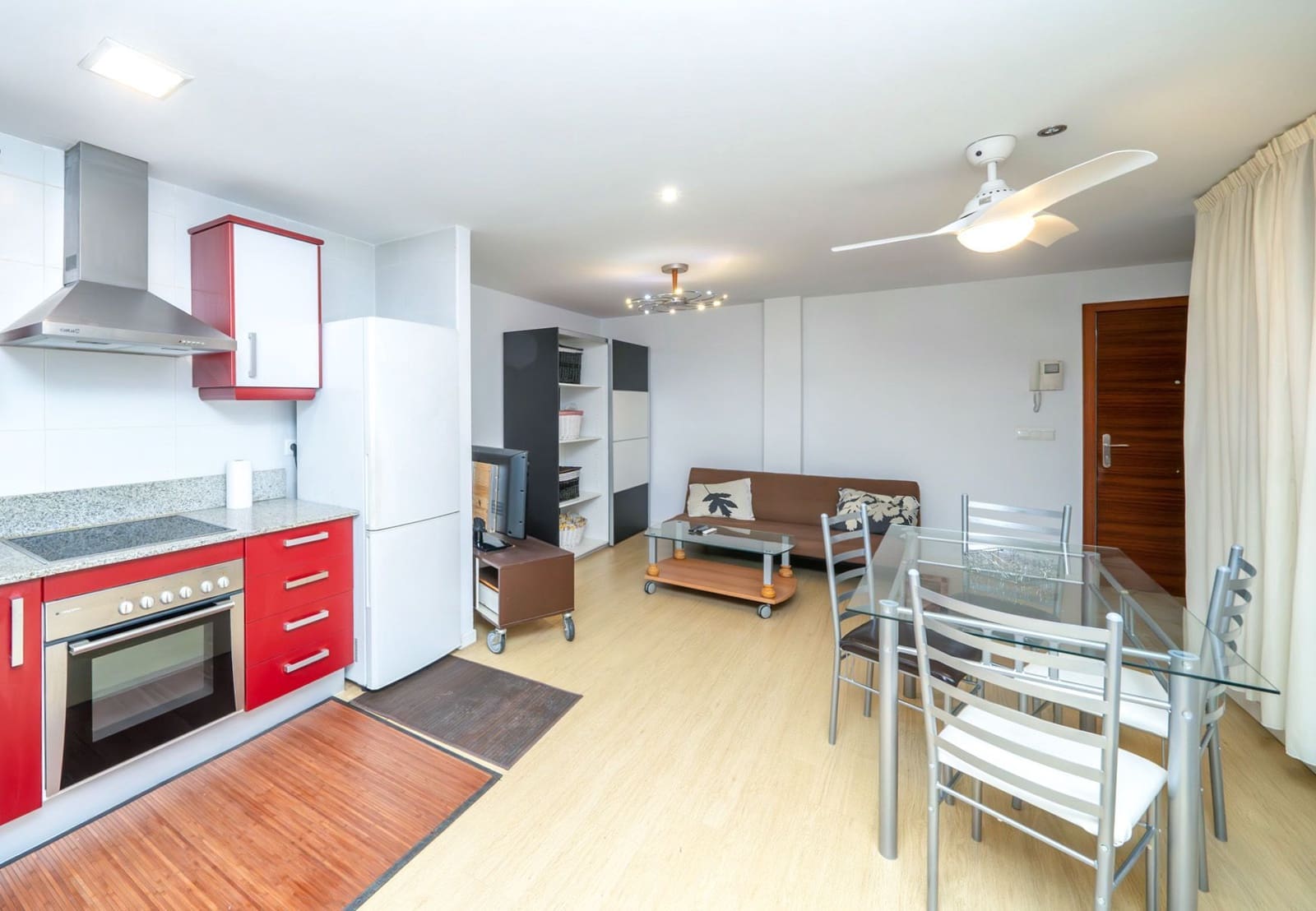 Apartamento de 1 habitación en Alicante / Alacant ciudad en venta con piscina - 176.000 € (Ref: 9618933)