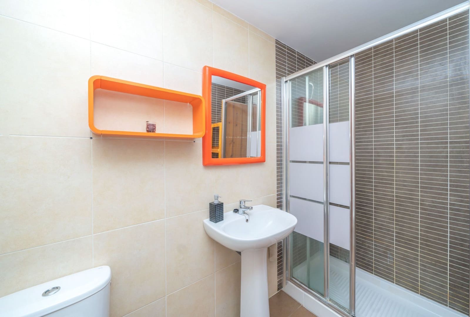 Apartamento de 1 habitación en Alicante / Alacant ciudad en venta con piscina - 176.000 € (Ref: 9618933)