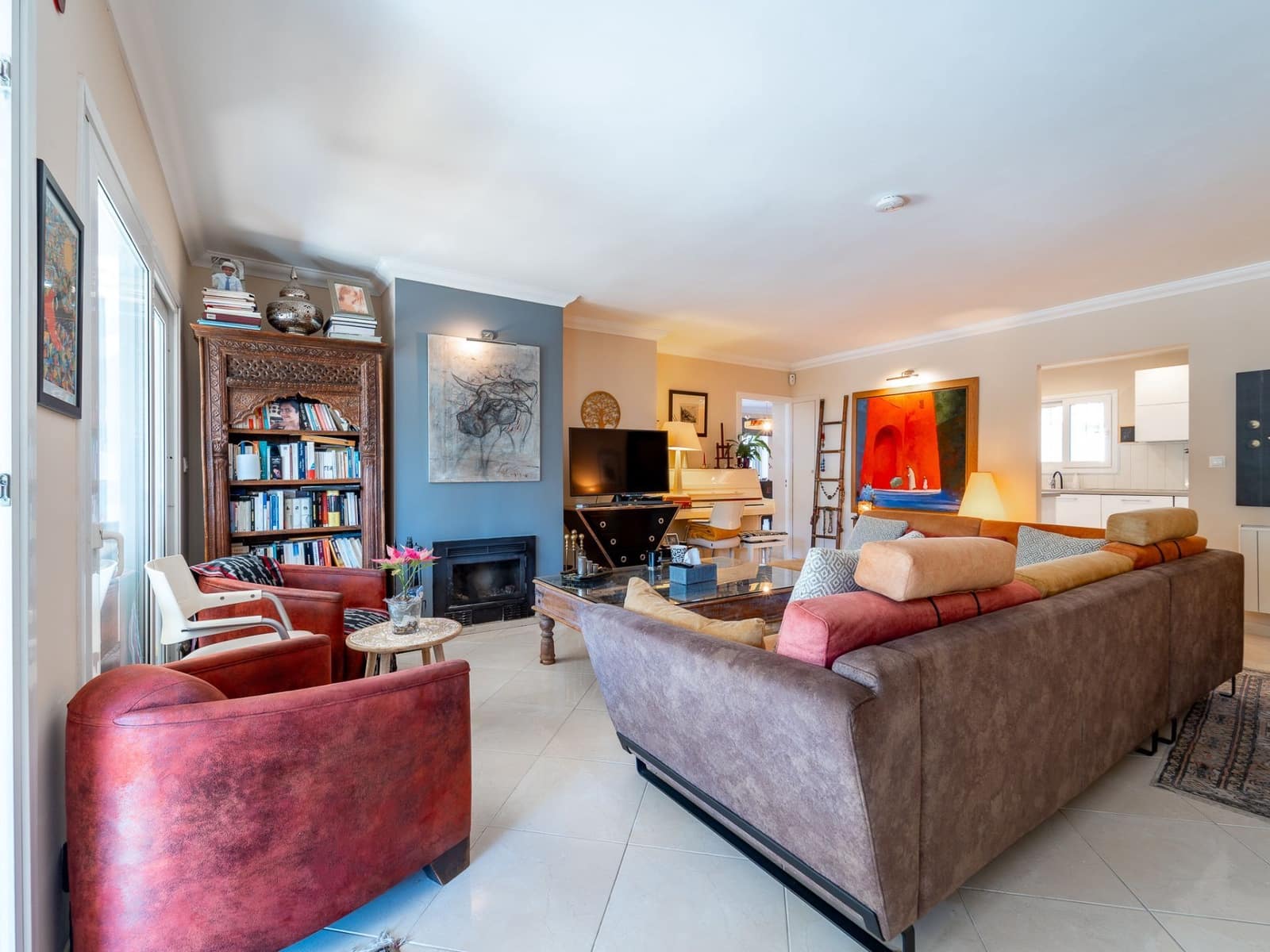 5 makuuhuone Huvila myytävänä paikassa Marbella mukana uima-altaan 
autotalli - 1 750 000 € (Ref: 9625317)