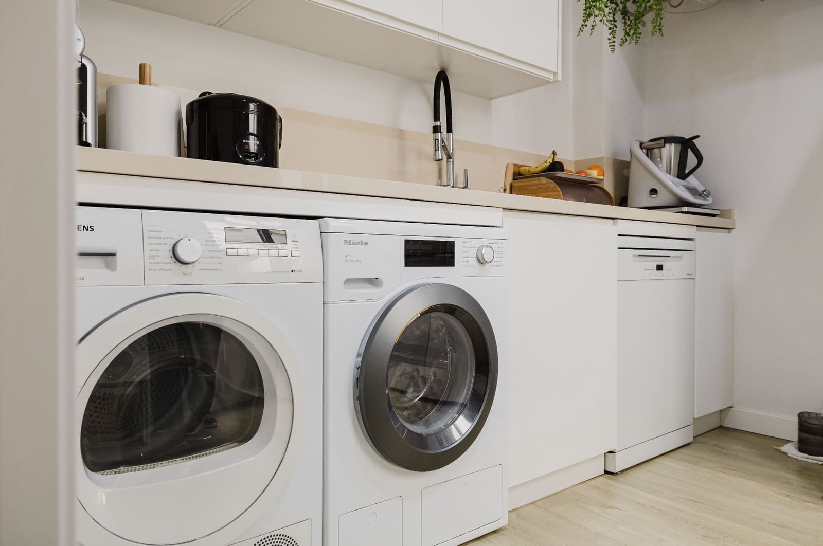 Apartamento de 5 habitaciones en Málaga ciudad en venta - 910.000 € (Ref: 9625318)