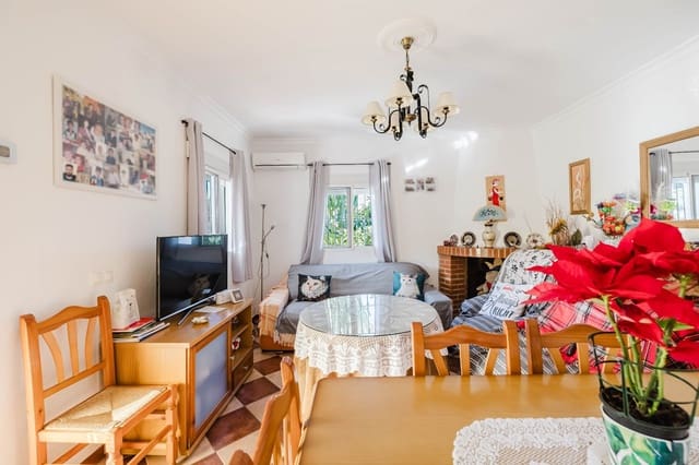 2 chambre Villa/Maison à vendre à Alcaucín - 589 000 € (Ref: 9625321)