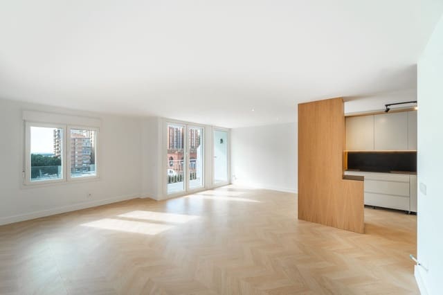 2 makuuhuone Huoneisto myytävänä paikassa La Malagueta, Málaga kaupunki - 930 000 € (Ref: 9625323)