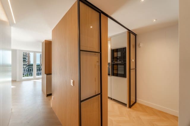 2 makuuhuone Huoneisto myytävänä paikassa La Malagueta, Málaga kaupunki - 930 000 € (Ref: 9625323)