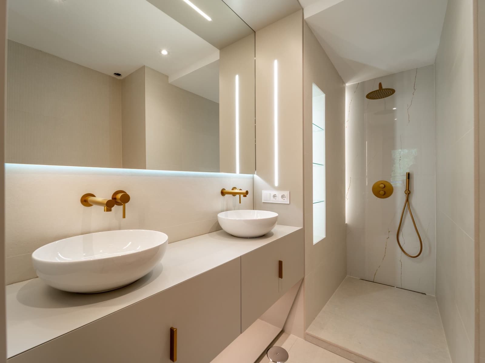 2 makuuhuone Huoneisto myytävänä paikassa Malaga kaupunki - 930 000 € (Ref: 9625323)