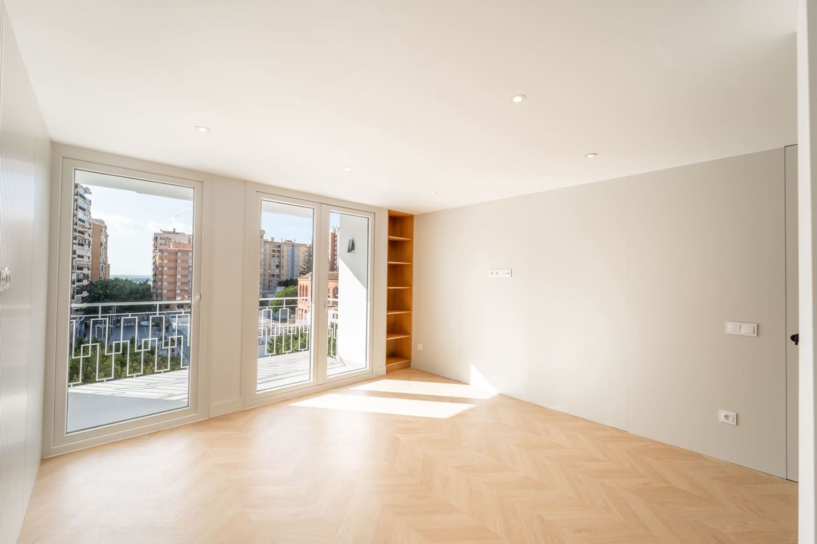 3 bedroom Apartment for sale in Malaga city - € 890,000 (Ref: 9625324)