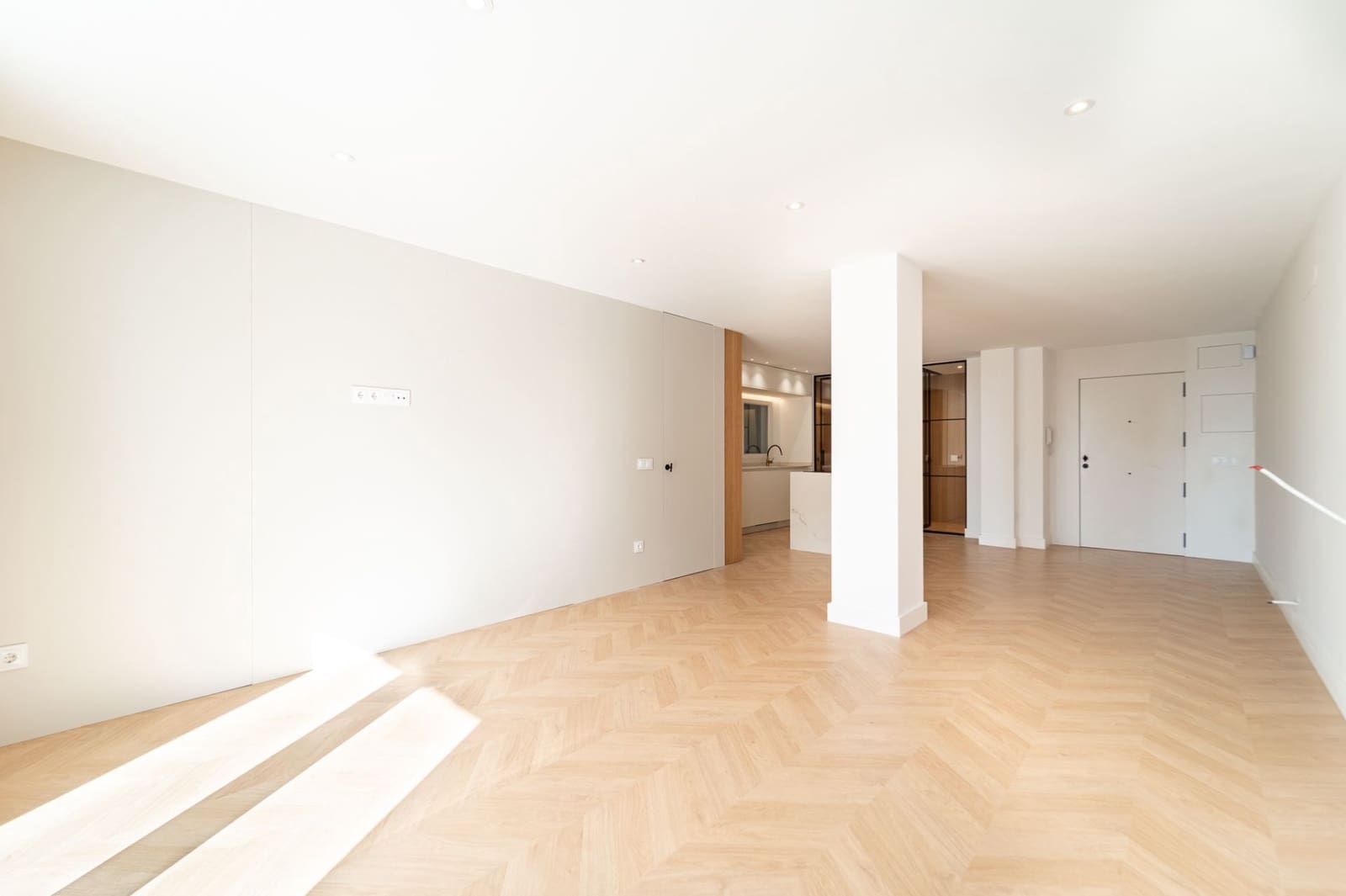 3 bedroom Apartment for sale in Malaga city - € 890,000 (Ref: 9625324)