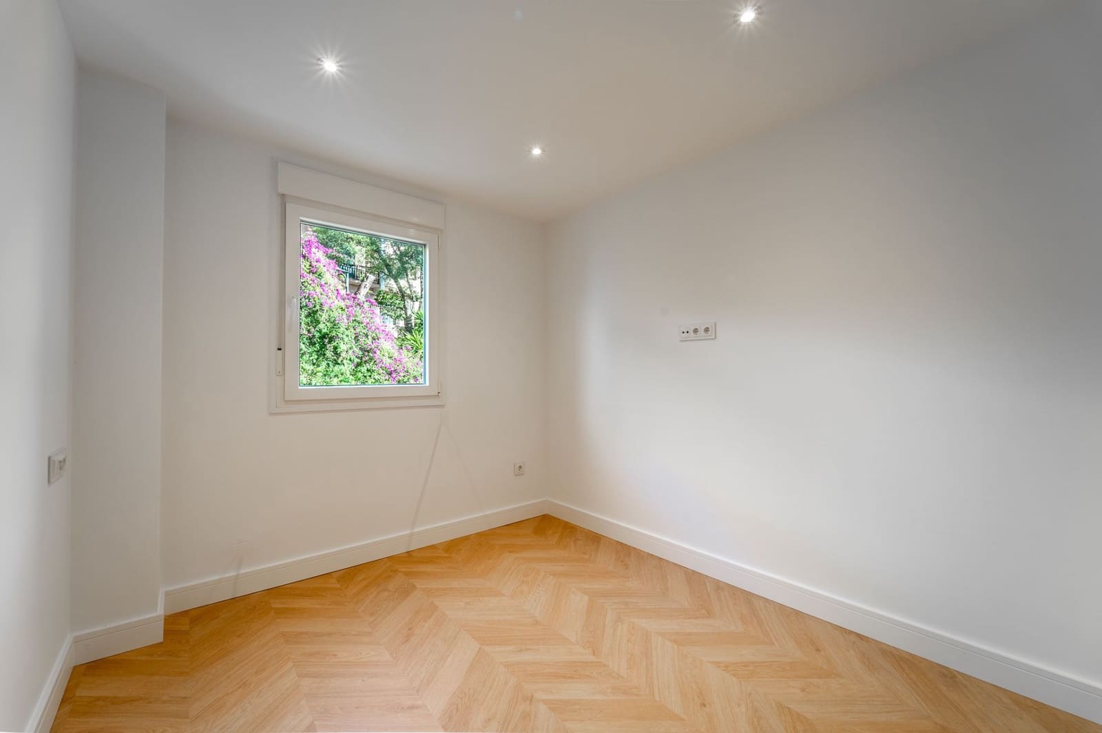 3 bedroom Apartment for sale in Malaga city - € 890,000 (Ref: 9625324)