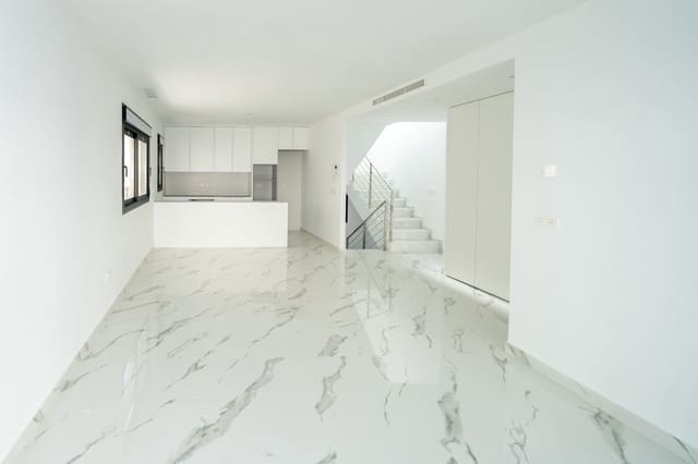 4 Zimmer Villa zu verkaufen in La Nucia mit Pool Garage - 616.000 € (Ref: 9625326)