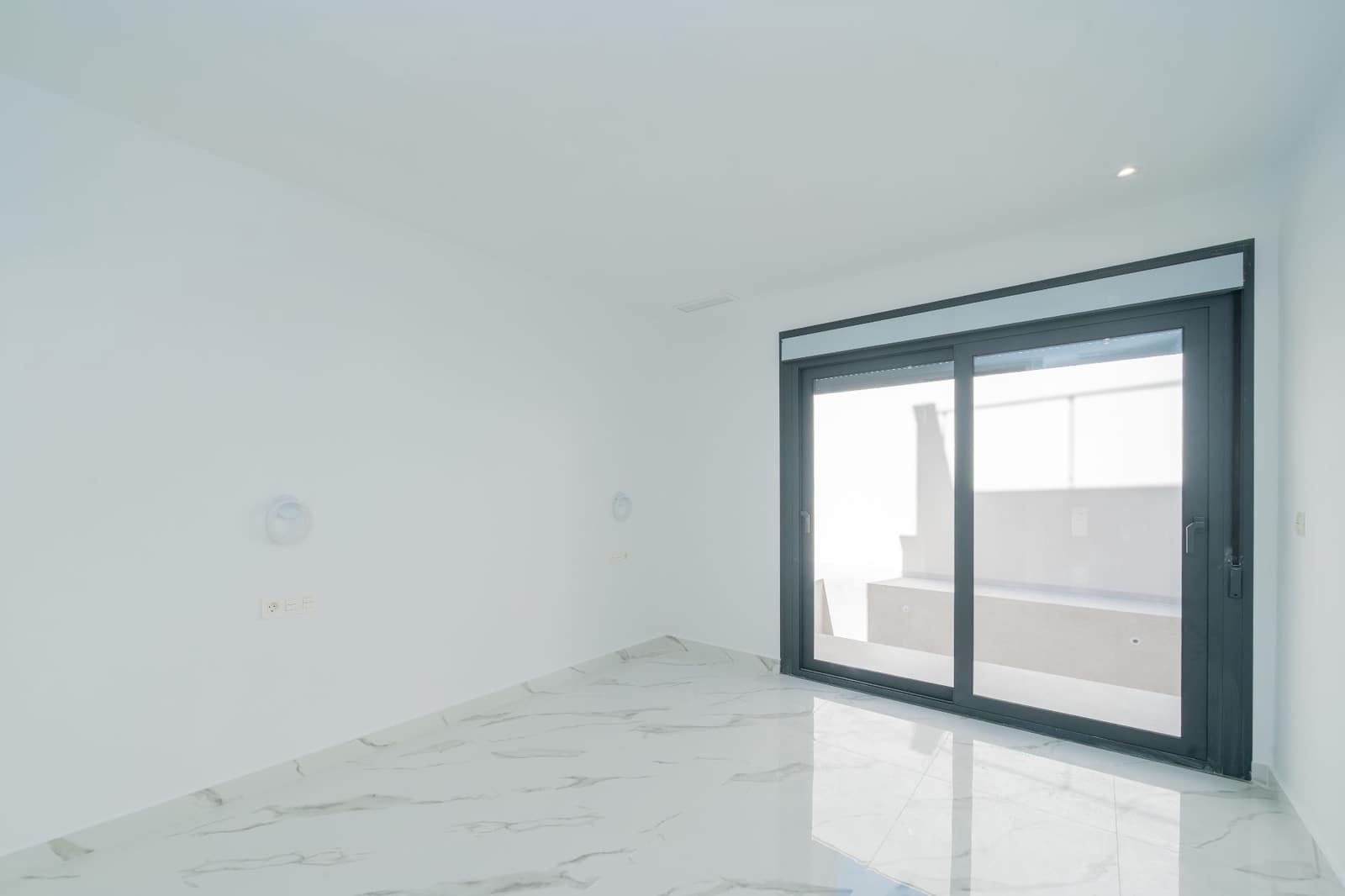 4 Zimmer Villa zu verkaufen in La Nucia mit Pool Garage - 616.000 € (Ref: 9625326)