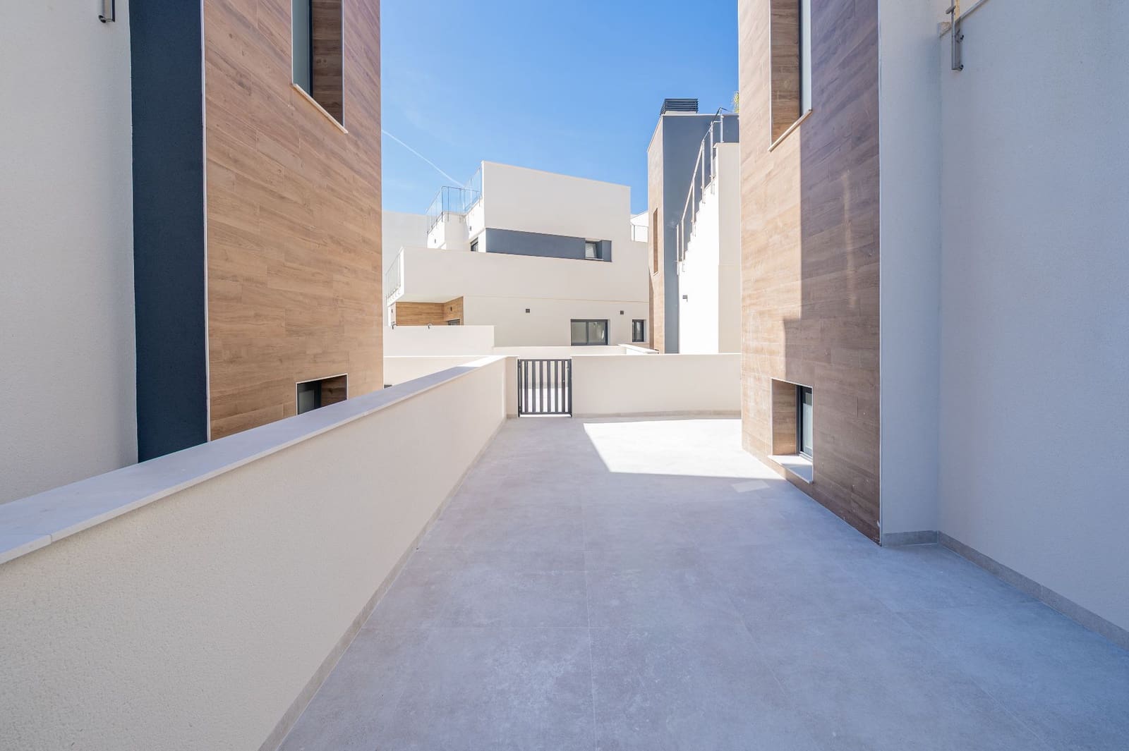 4 Zimmer Villa zu verkaufen in La Nucia mit Pool Garage - 616.000 € (Ref: 9625326)