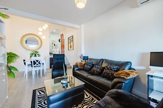 Apartamento de 2 habitaciones en Casares en venta con piscina garaje - 365.000 € (Ref: 9627199)