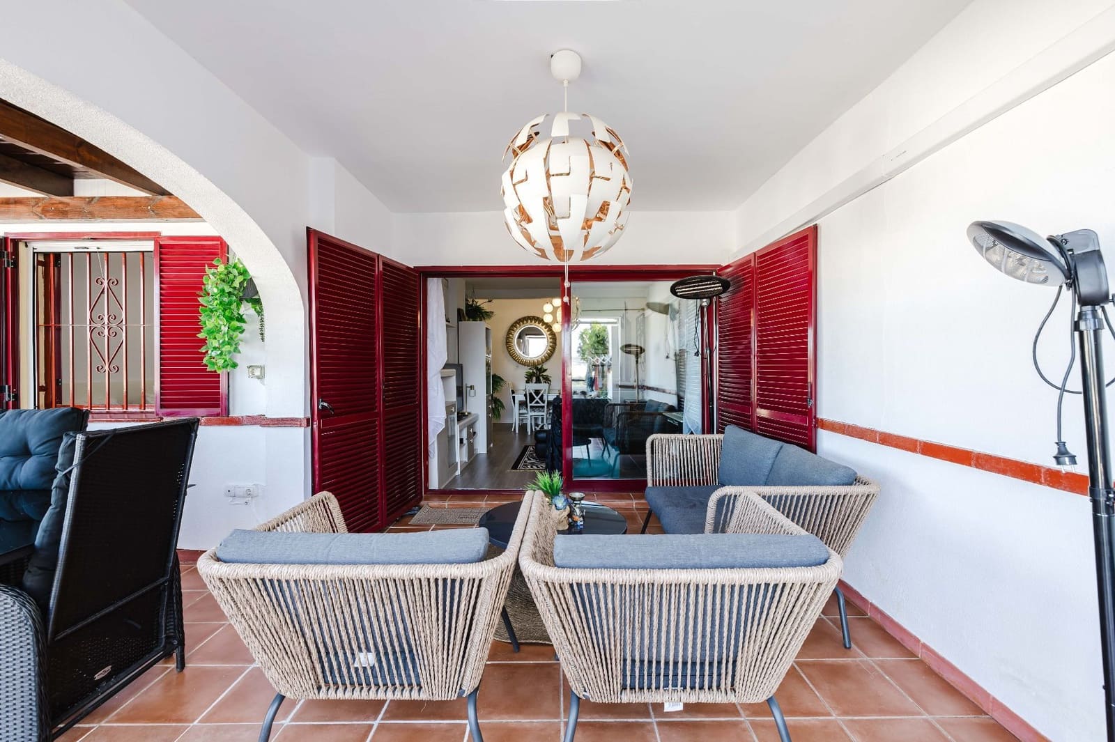 Apartamento de 2 habitaciones en Casares en venta con piscina garaje - 365.000 € (Ref: 9627199)