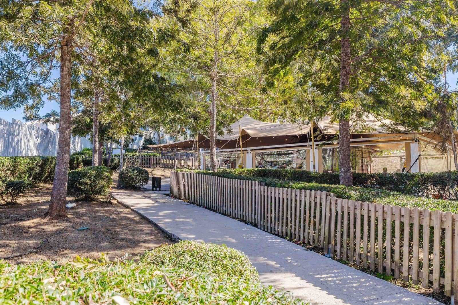 Apartamento de 2 habitaciones en Casares en venta con piscina garaje - 365.000 € (Ref: 9627199)