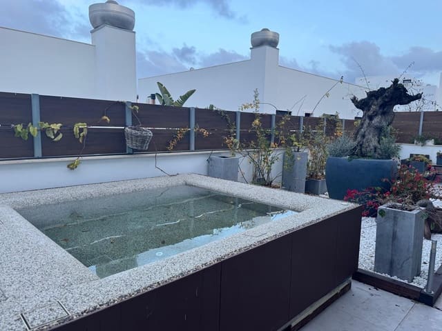 3 makuuhuone Huvila myytävänä paikassa Santa Eulalia / Santa Eularia mukana uima-altaan 
autotalli - 1 790 000 € (Ref: 9627200)