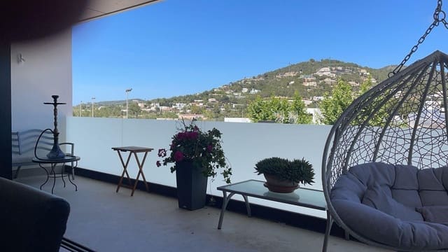 3 makuuhuone Huvila myytävänä paikassa Santa Eulalia / Santa Eularia mukana uima-altaan 
autotalli - 1 790 000 € (Ref: 9627200)