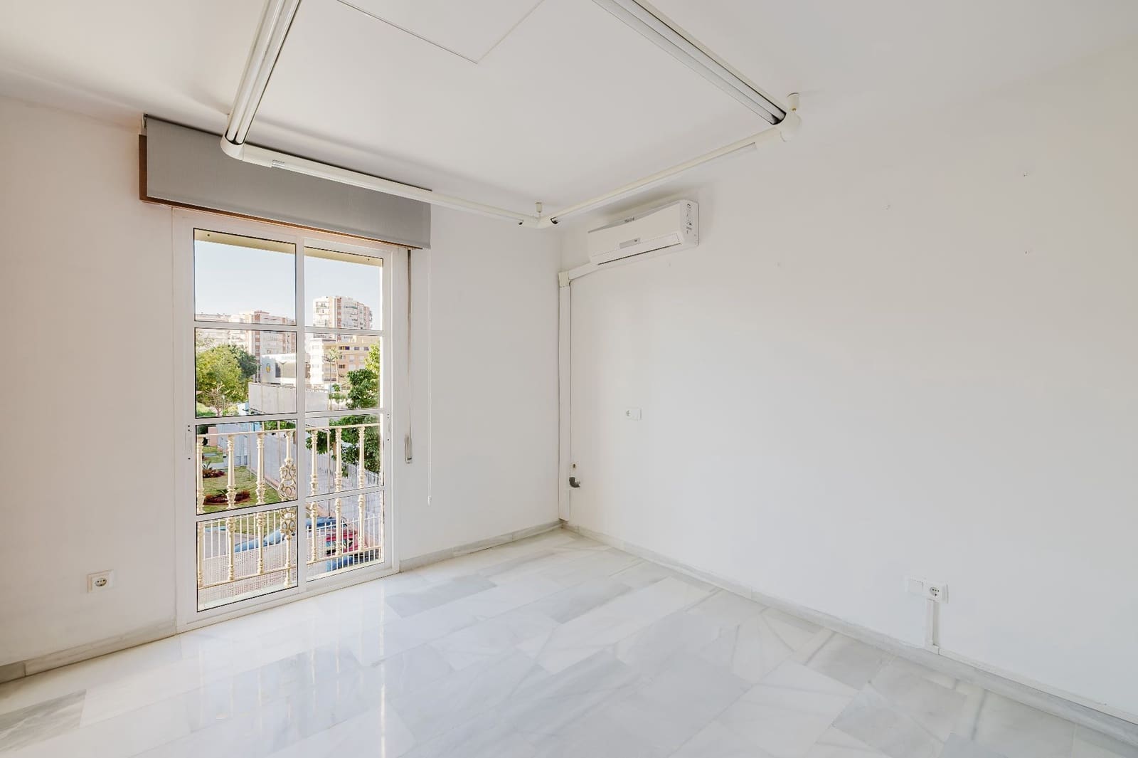 Apartamento de 3 habitaciones en Málaga ciudad en venta - 375.000 € (Ref: 9627202)
