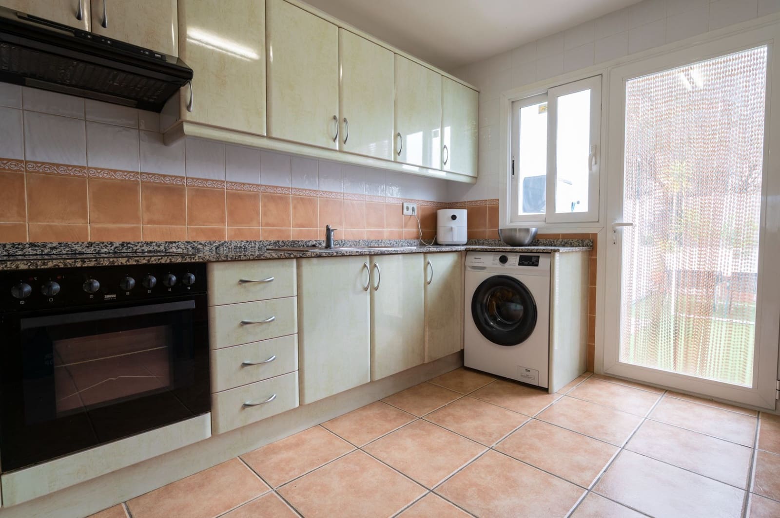 Pareado de 3 habitaciones en Sant Antoni de Portmany en venta con piscina garaje - 810.000 € (Ref: 9627204)