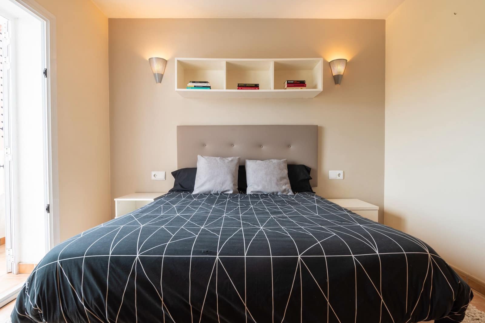 Pareado de 3 habitaciones en Sant Antoni de Portmany en venta con piscina garaje - 810.000 € (Ref: 9627204)