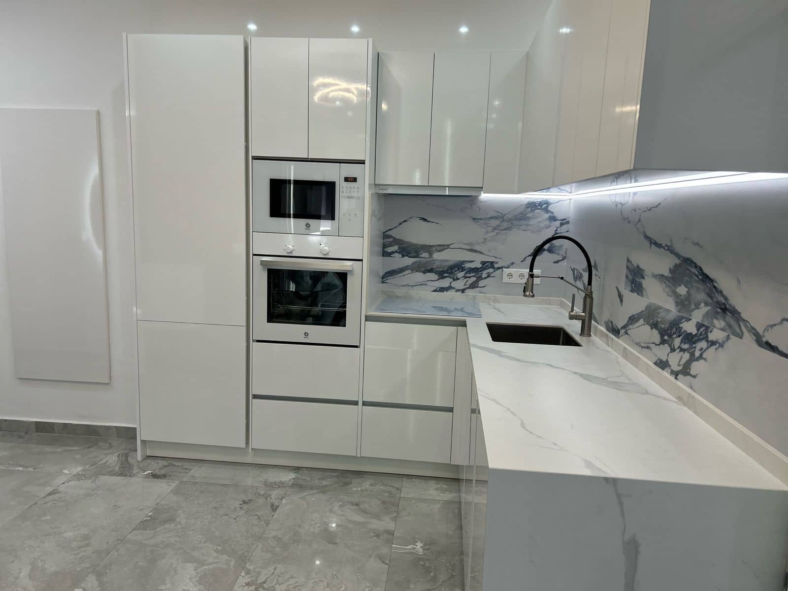 2 quarto Moradia para venda em Benidorm com piscina - 178 500 € (Ref: 9629621)