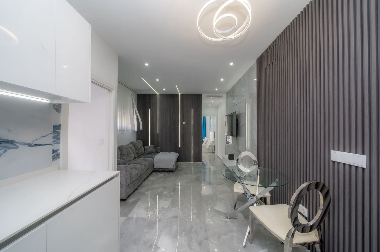 2 chambre Villa/Maison à vendre à Benidorm avec piscine - 178 500 € (Ref: 9629621)