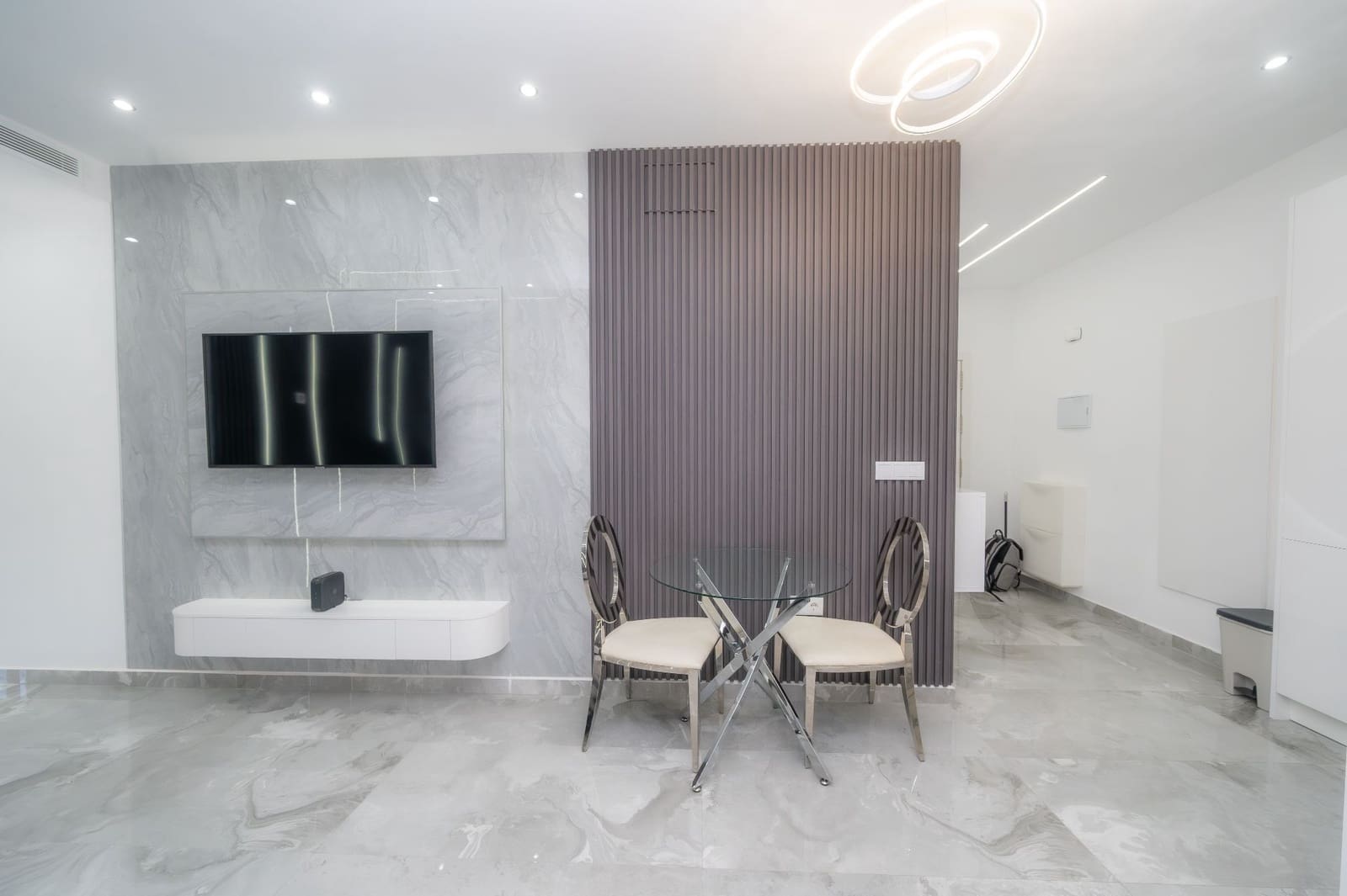 2 chambre Villa/Maison à vendre à Benidorm avec piscine - 178 500 € (Ref: 9629621)