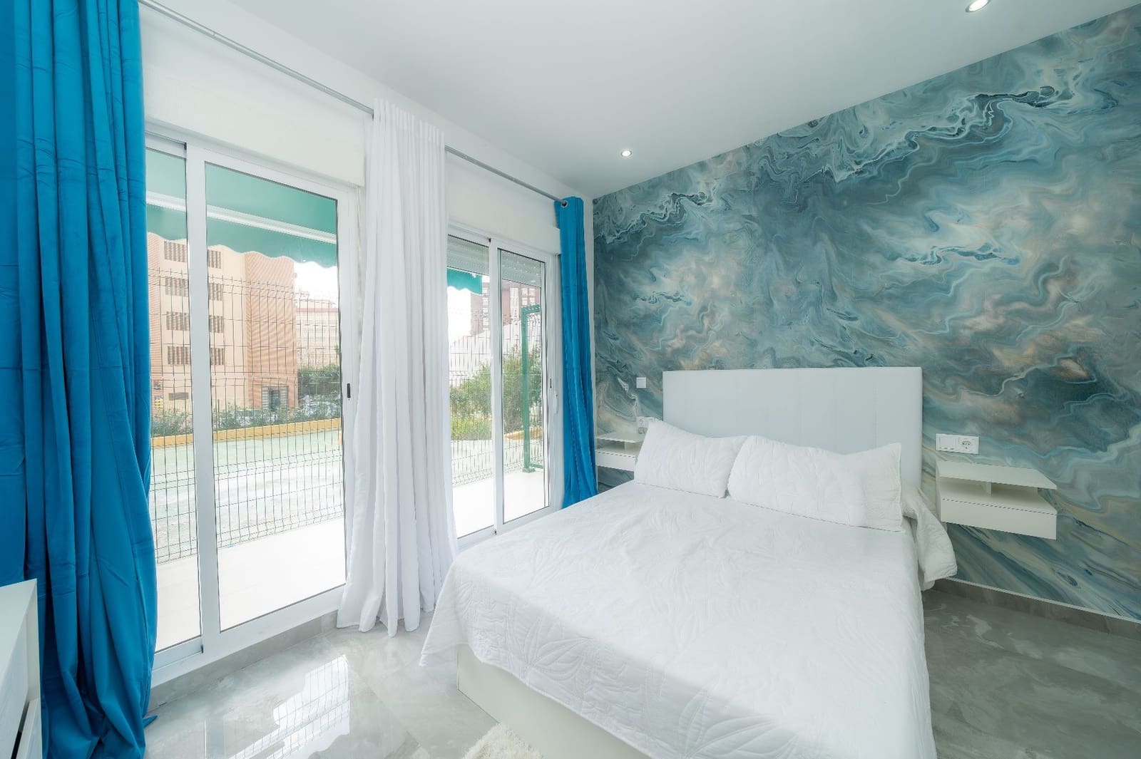 2 chambre Villa/Maison à vendre à Benidorm avec piscine - 178 500 € (Ref: 9629621)