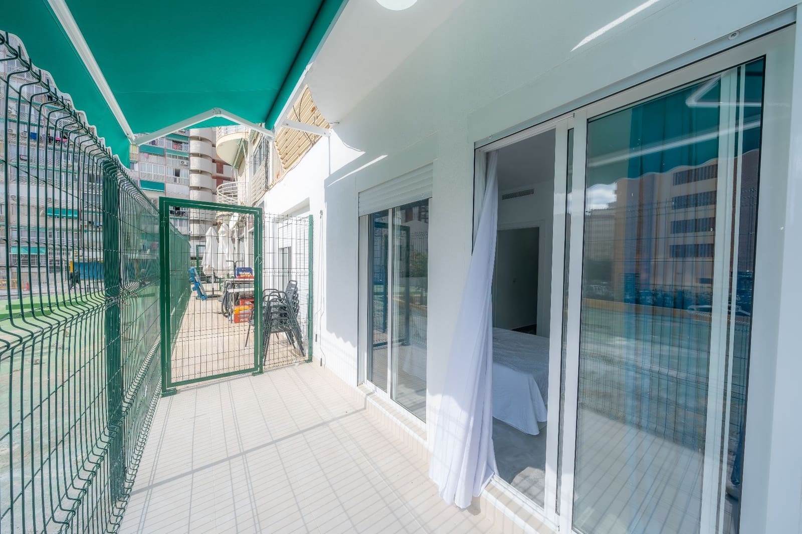 2 chambre Villa/Maison à vendre à Benidorm avec piscine - 178 500 € (Ref: 9629621)