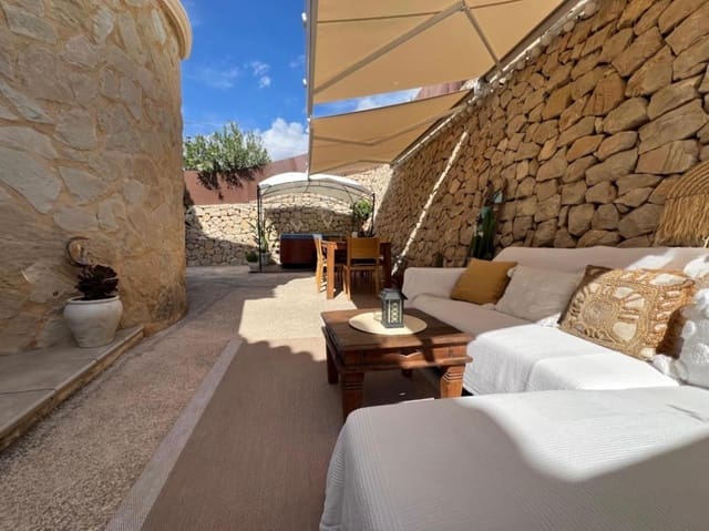 2 makuuhuone Paritalo myytävänä paikassa El Campello mukana uima-altaan 
autotalli - 550 000 € (Ref: 9629622)