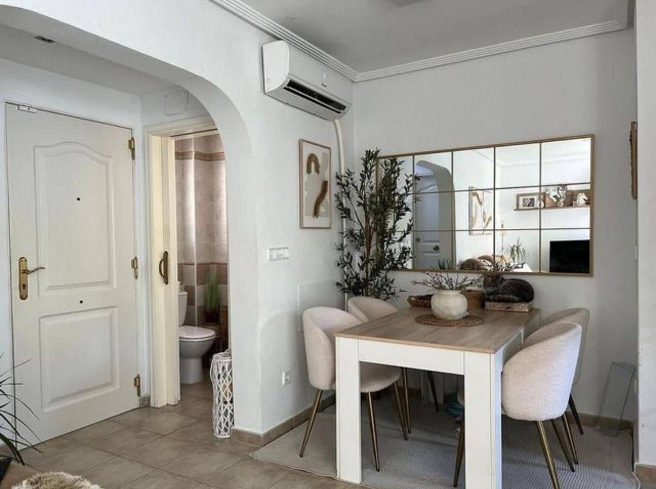 2 makuuhuone Paritalo myytävänä paikassa El Campello mukana uima-altaan 
autotalli - 550 000 € (Ref: 9629622)