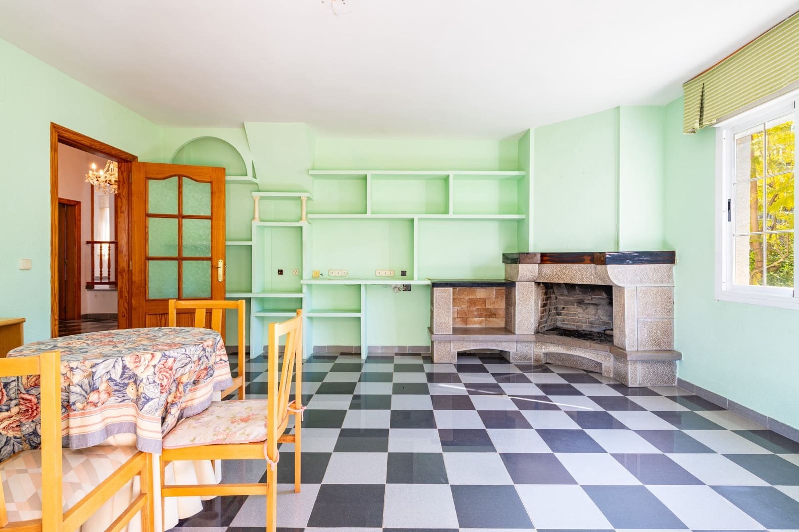 6 slaapkamer Villa te koop in Oropesa  met garage - € 430.000 (Ref: 9629623)