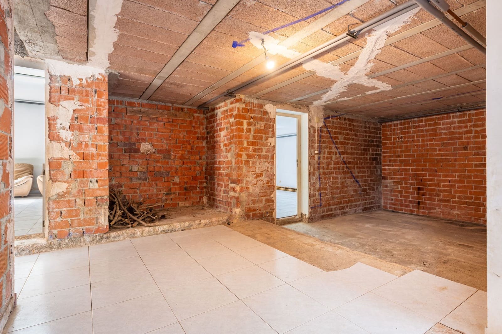 6 slaapkamer Villa te koop in Oropesa  met garage - € 430.000 (Ref: 9629623)