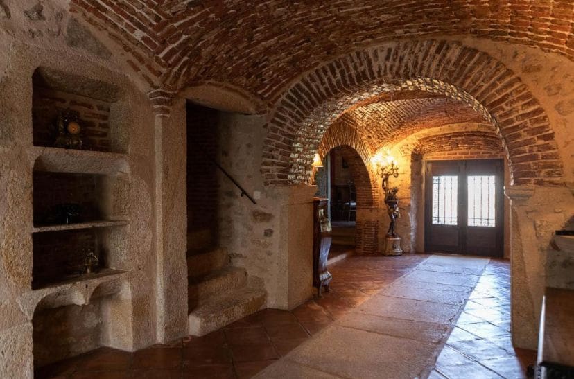 7 soverom Finca/Herregård til salgs i Montanchez - € 960 000 (Ref: 9633839)