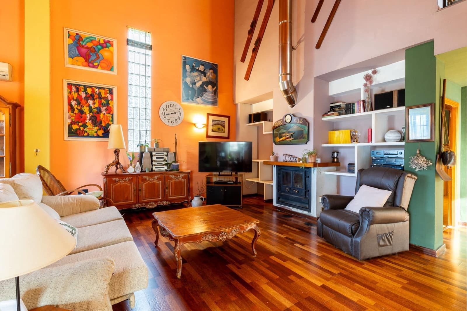 3 soveværelse Villa til salg i L'Eliana med swimmingpool garage - € 750.000 (Ref: 9633840)