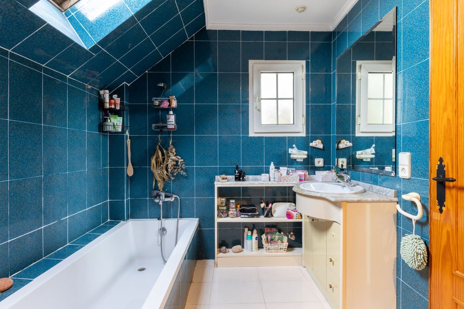 3 soveværelse Villa til salg i L'Eliana med swimmingpool garage - € 750.000 (Ref: 9633840)