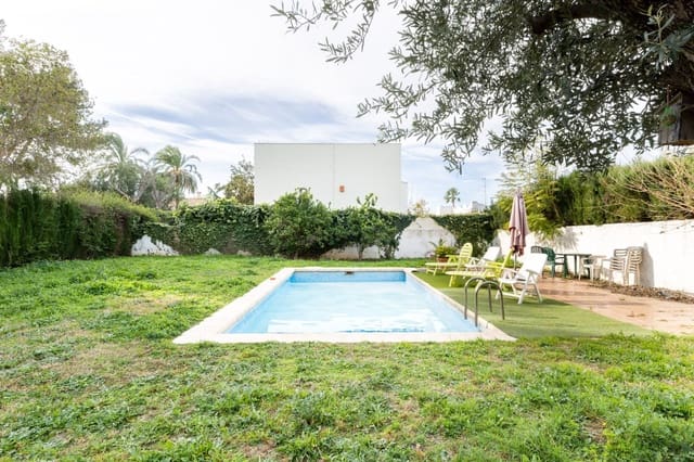 3 soveværelse Villa til salg i L'Eliana med swimmingpool garage - € 750.000 (Ref: 9633840)