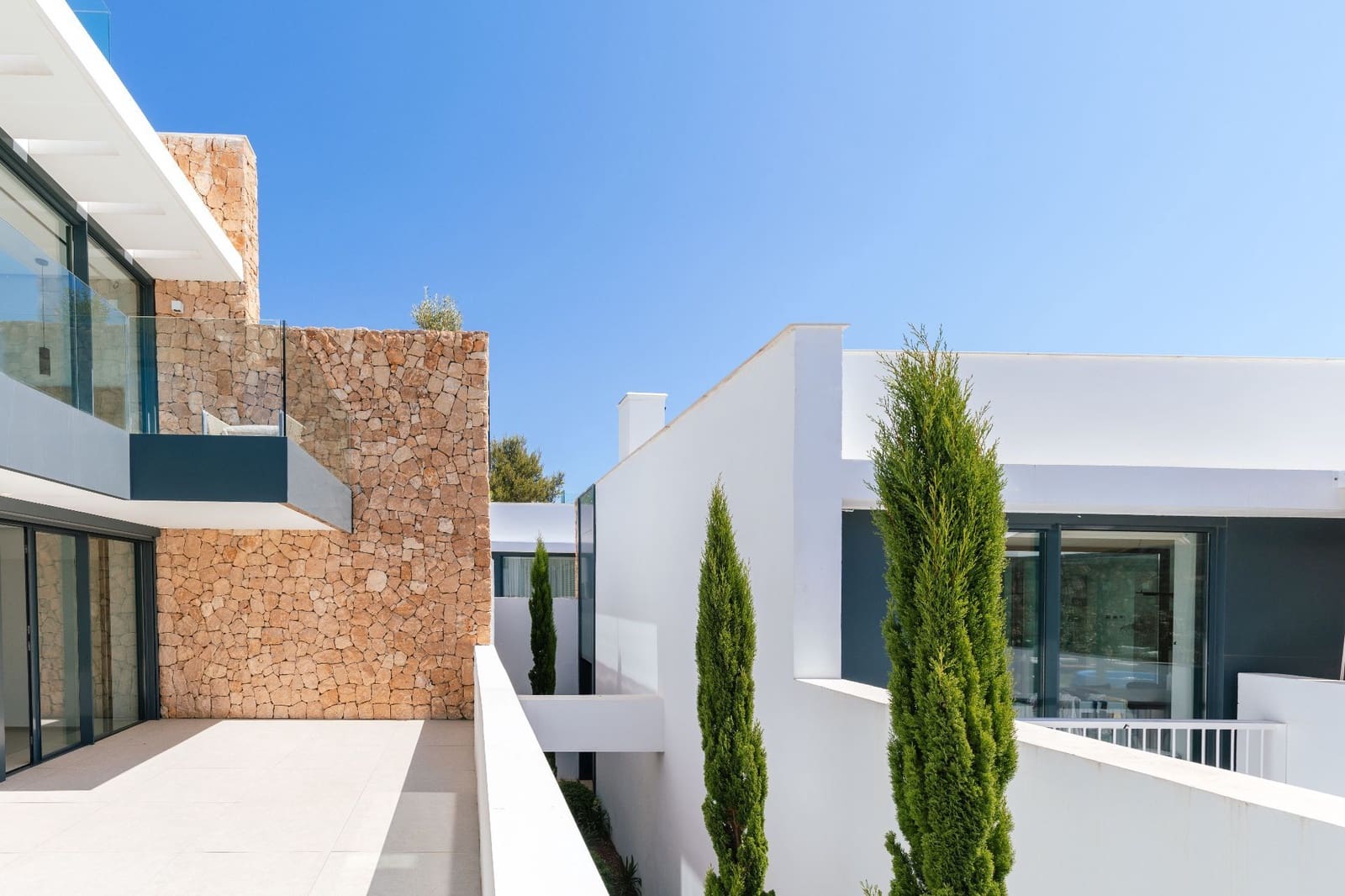 5 bedroom Villa for sale in Santa Eulalia / Santa Eularia with pool garage - € 3,450,000 (Ref: 9636443)