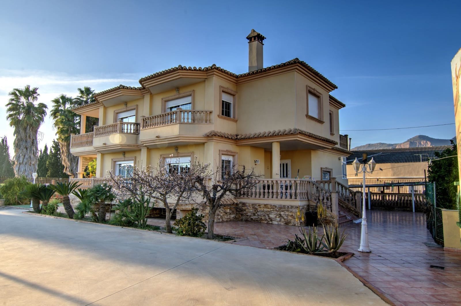 6 Zimmer Villa zu verkaufen in Orihuela mit Garage - 1.166.550 € (Ref: 9643740)