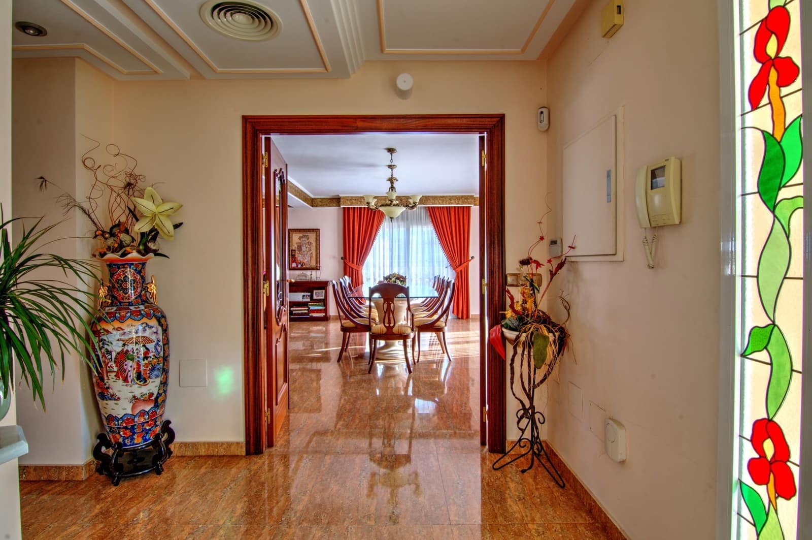 6 Zimmer Villa zu verkaufen in Orihuela mit Garage - 1.166.550 € (Ref: 9643740)